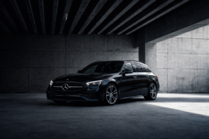 La mercedes benz qui est aussi dans le garage de promotion